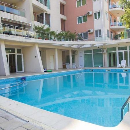 Апартаменты Seaside Piano Bar Apartament Мамая Экстерьер фото
