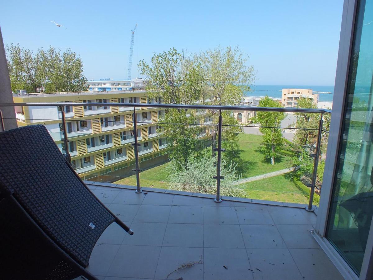Апартаменты Seaside Piano Bar Apartament Мамая Экстерьер фото